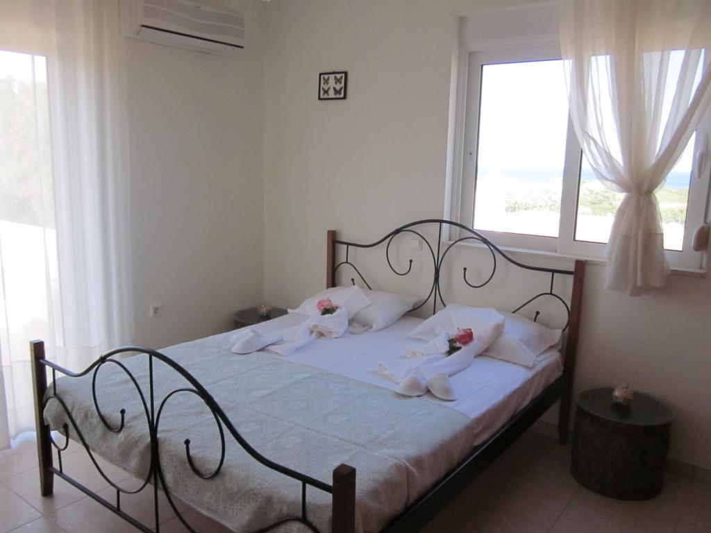 Sunshine Villa Gennadi Pokoj fotografie