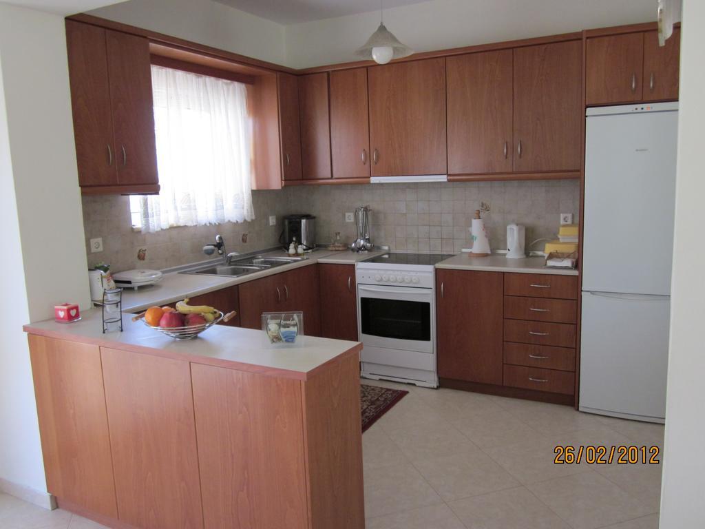 Sunshine Villa Gennadi Pokoj fotografie